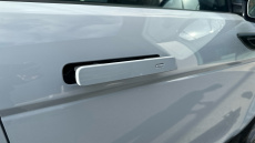 Land Rover Range Rover Evoque 2.0 D200 Dynamic SE 5dr Auto Diesel Hatchback